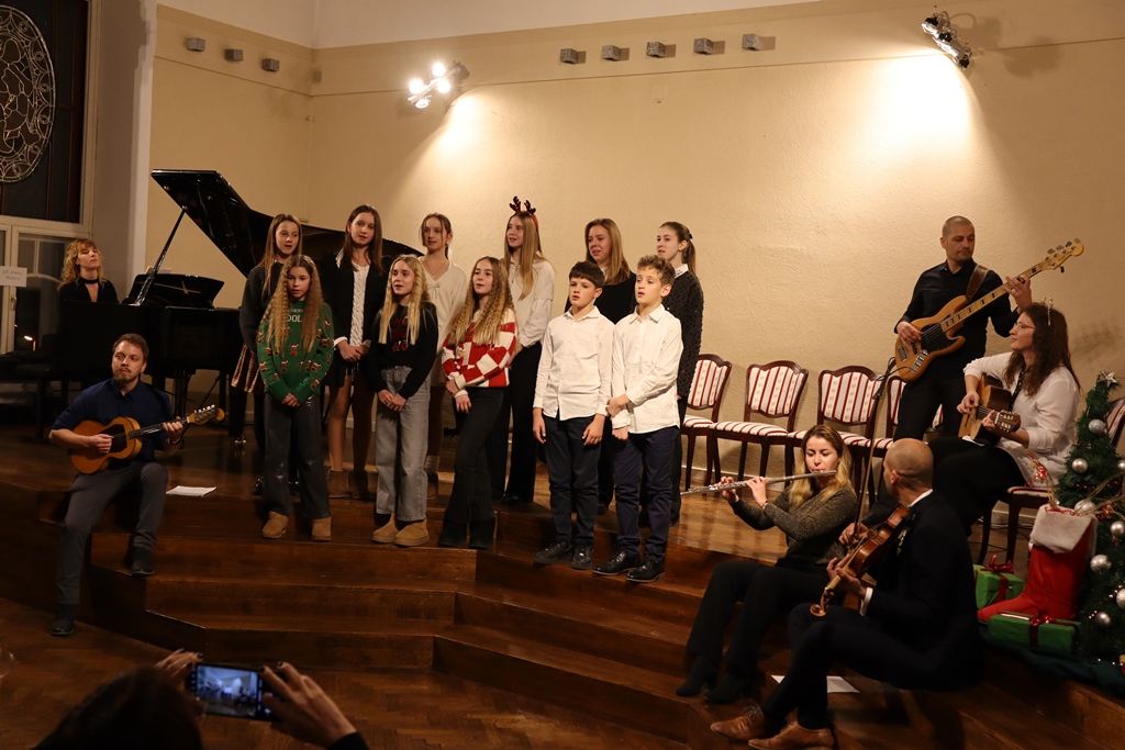 img-0453