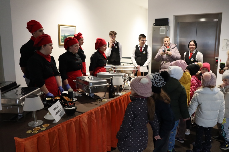 img-2025