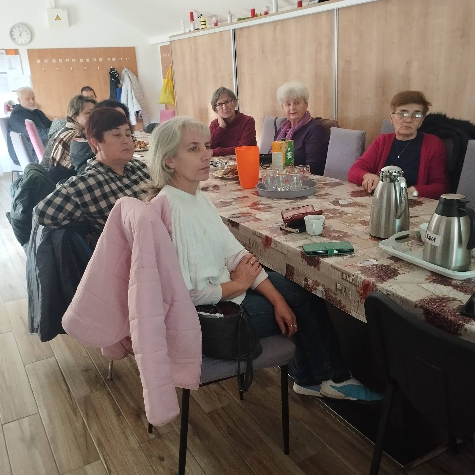 img-5bcd60c2d2418abced17cbf9fec88dc0-v