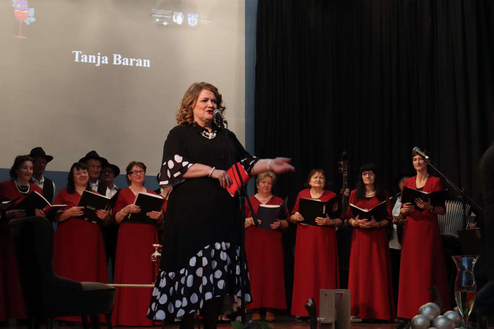 20000101000029-img-7557