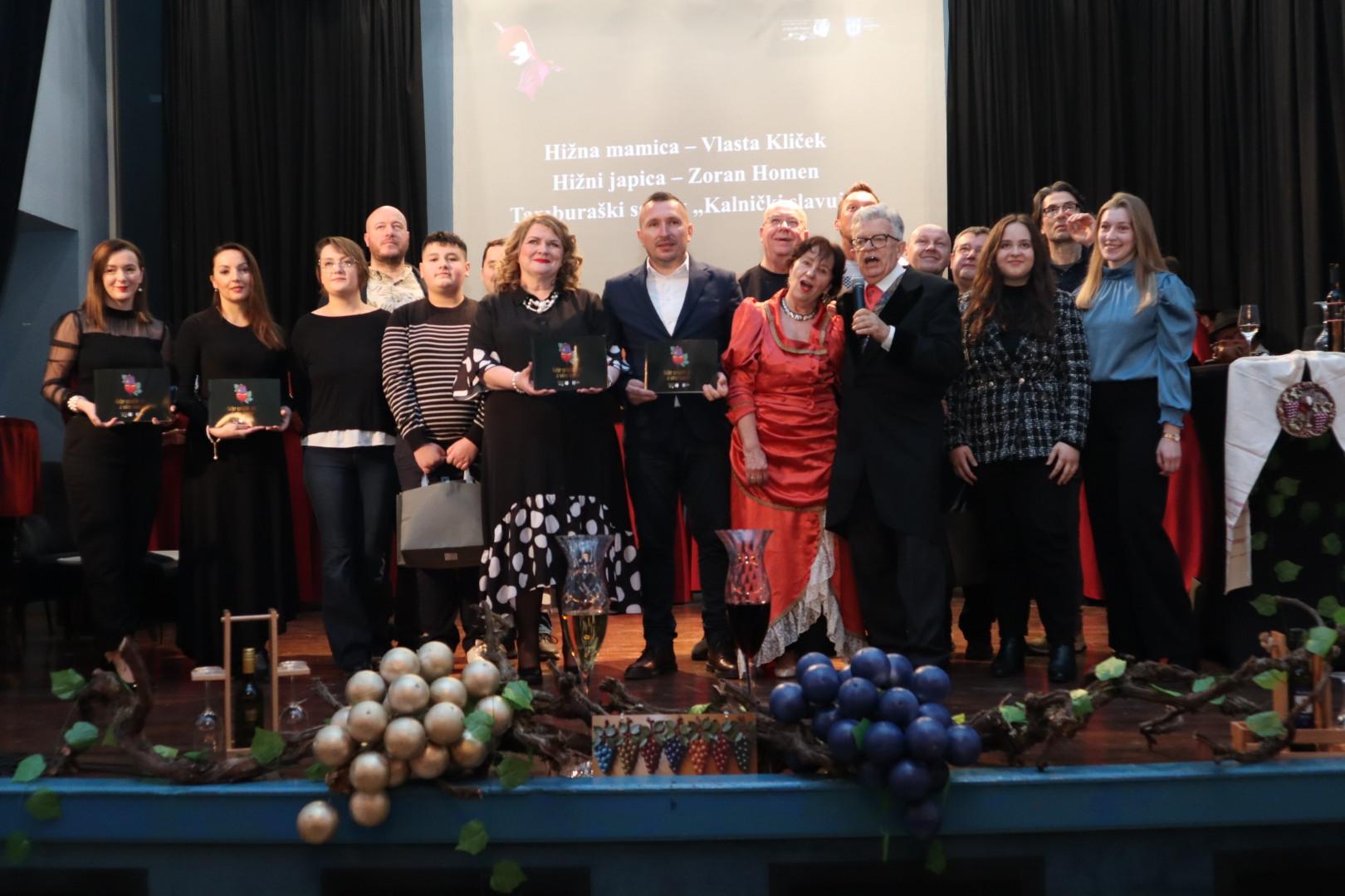 20000101000204-img-7608