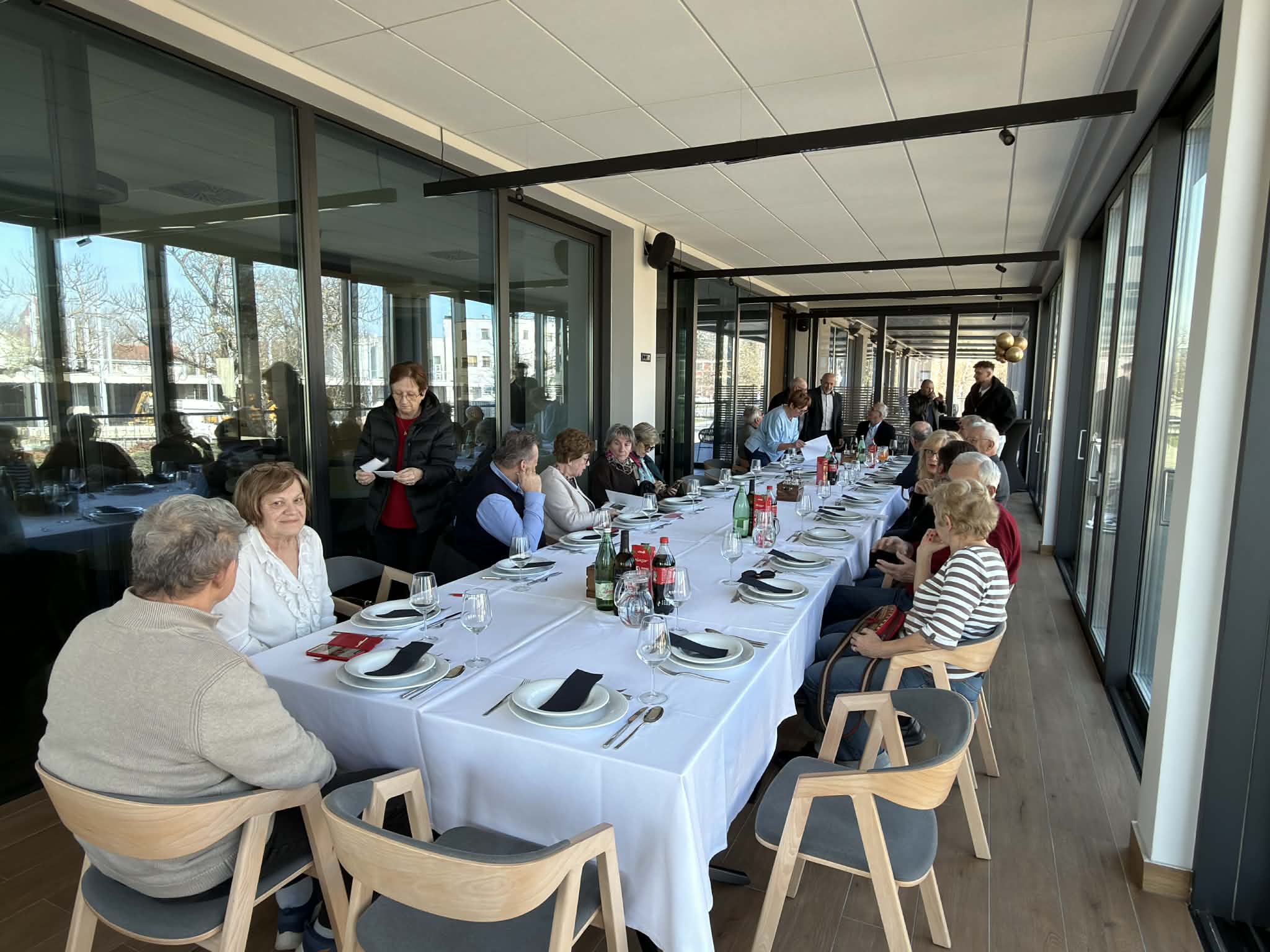 65b28a25-0409-4789-86b3-17a4a529d08f