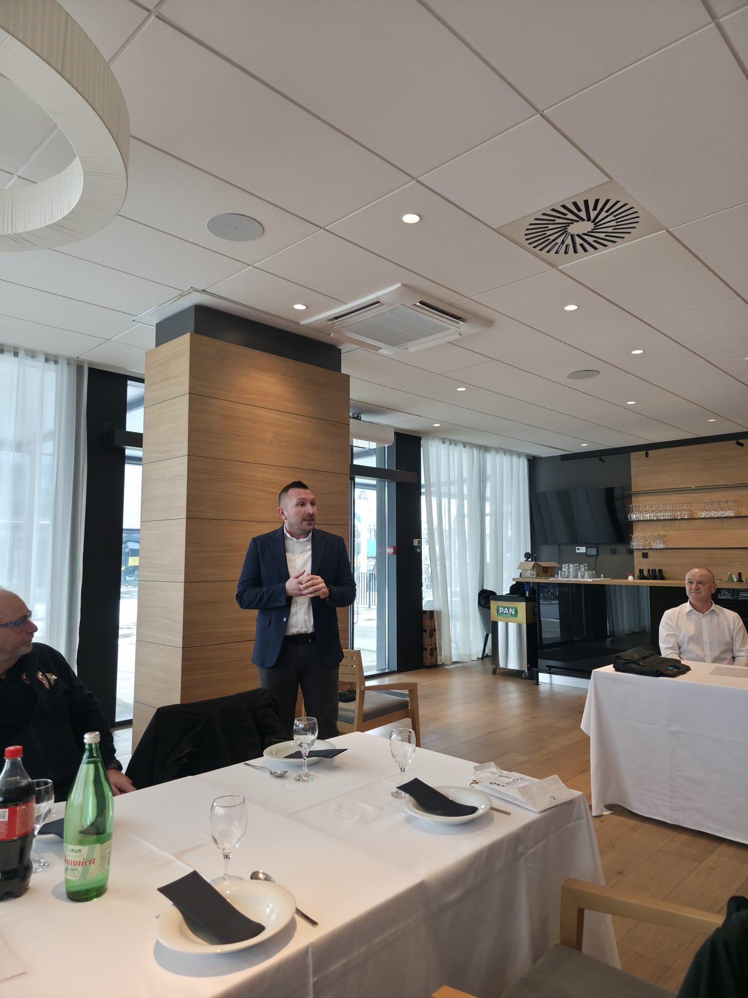 whatsapp-image-2026-02-21-at-124828