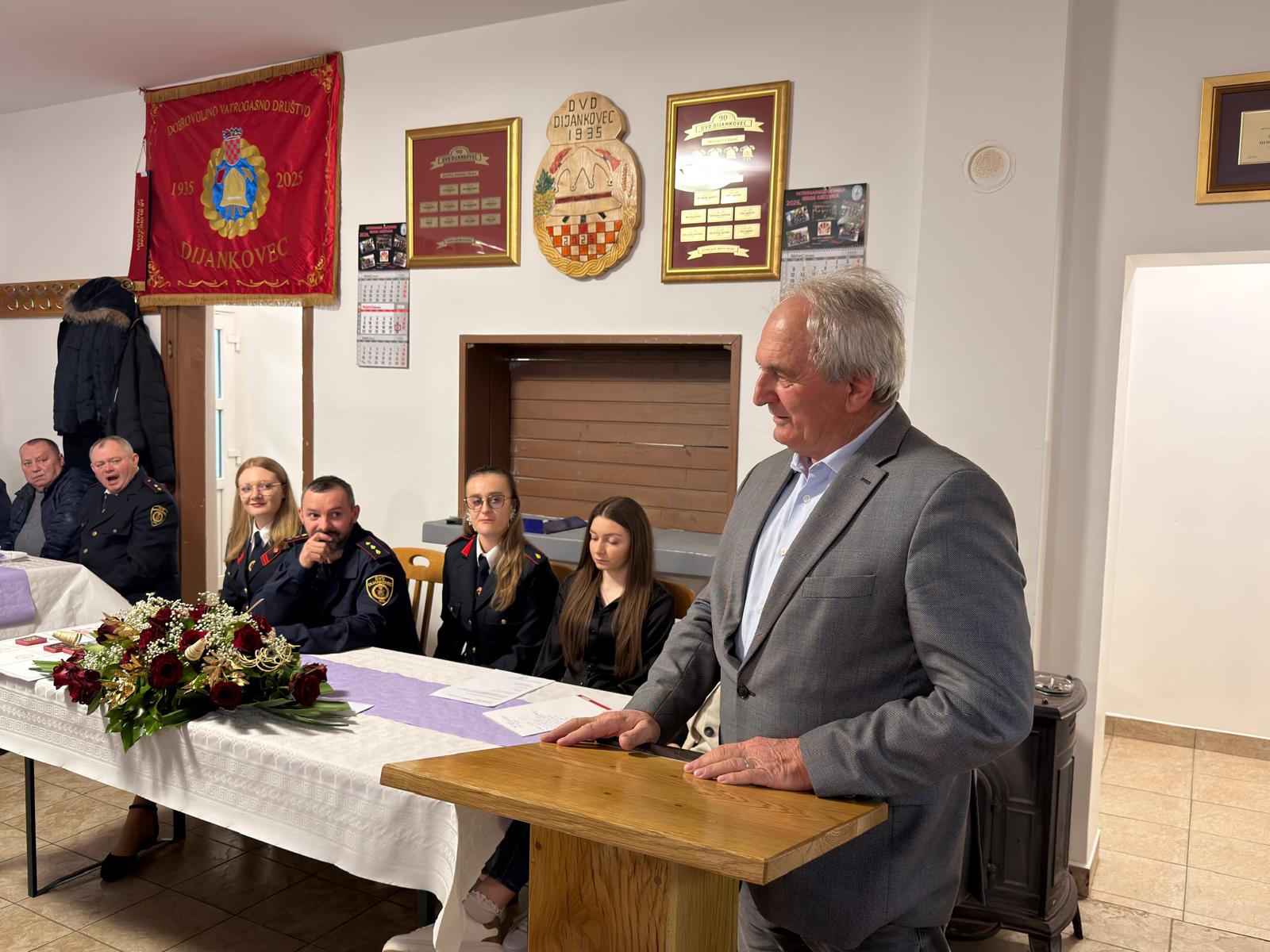 whatsapp-image-2026-02-21-at-230401-14