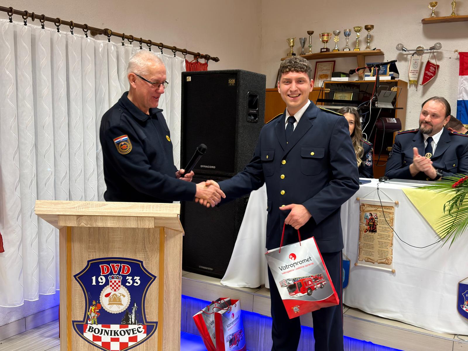 whatsapp-image-2026-03-06-at-224335