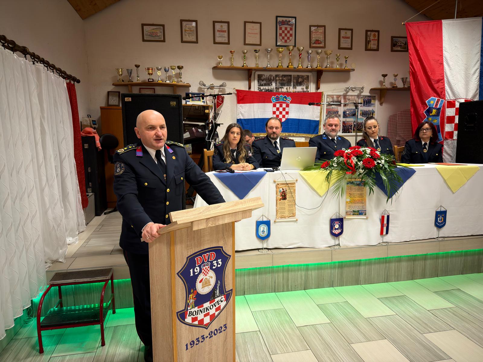 whatsapp-image-2026-03-06-at-224354