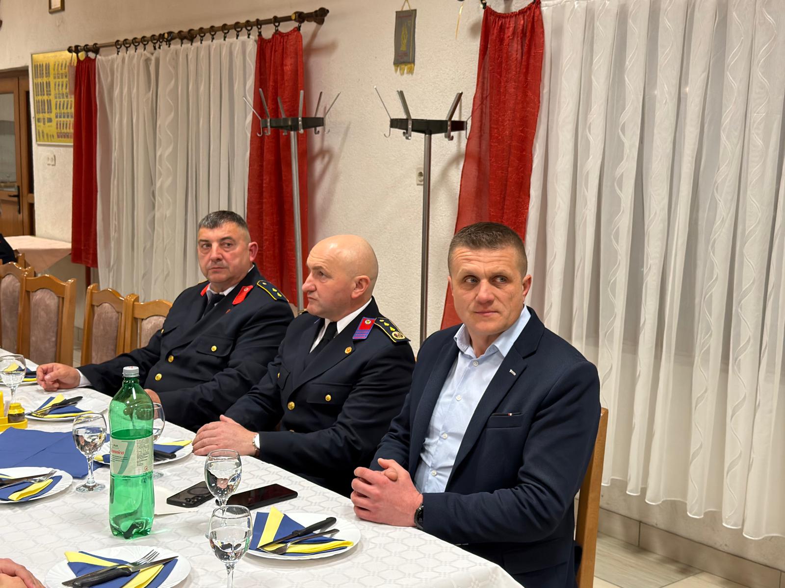 whatsapp-image-2026-03-06-at-224512