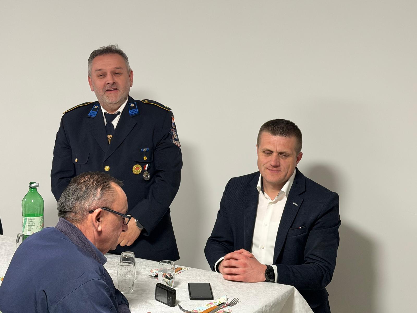 whatsapp-image-2026-03-15-at-115620-4