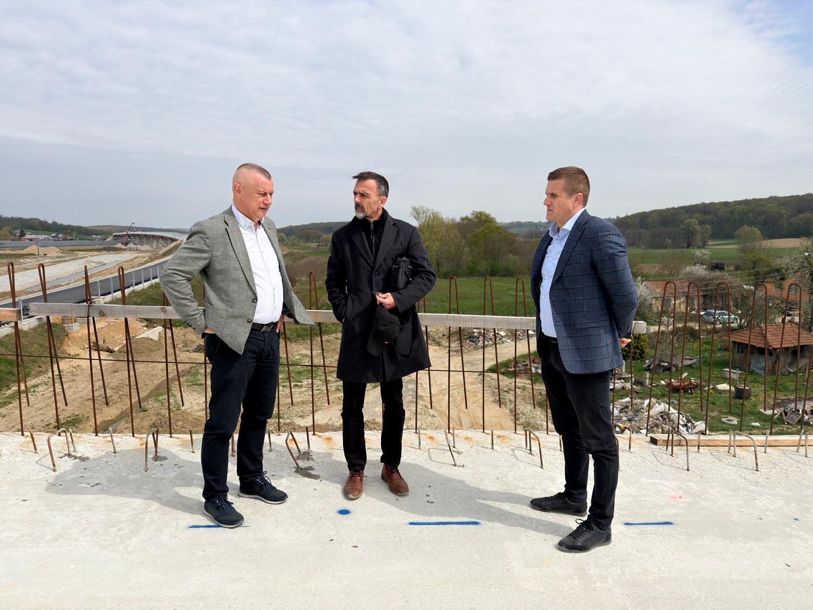 whatsapp-image-2026-04-10-at-134501-1