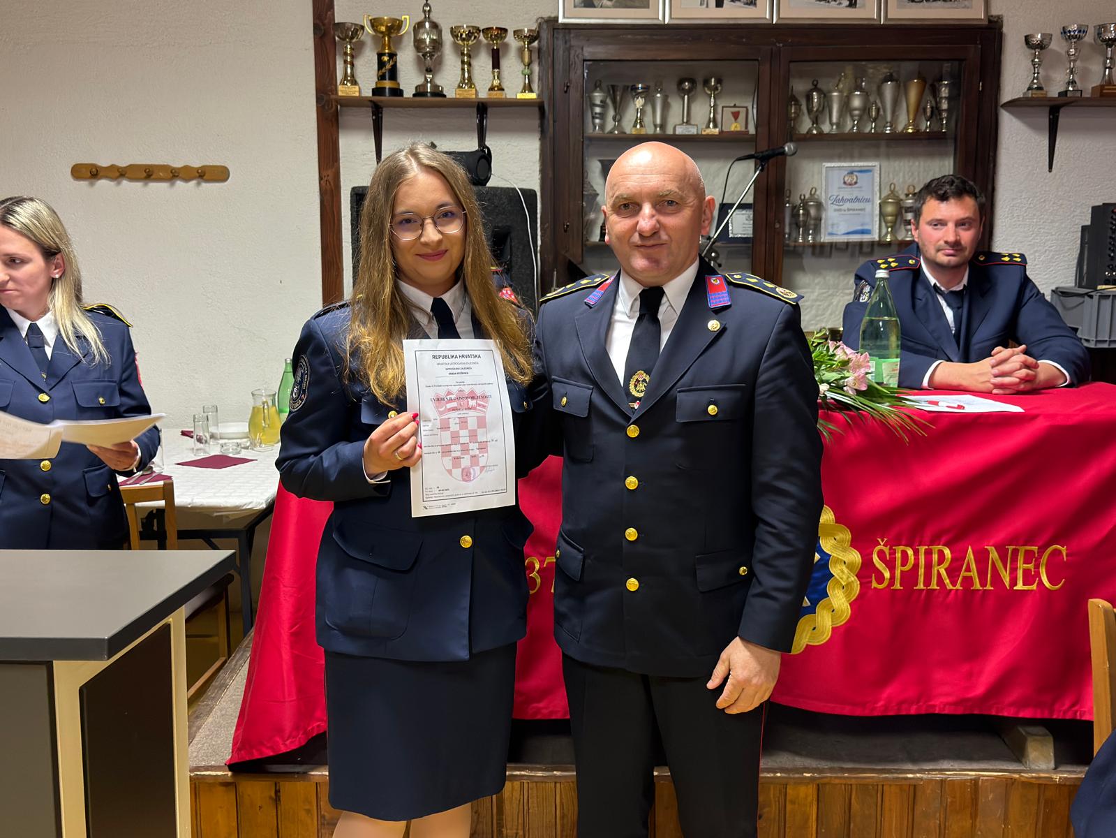 whatsapp-image-2026-04-19-at-152626-11