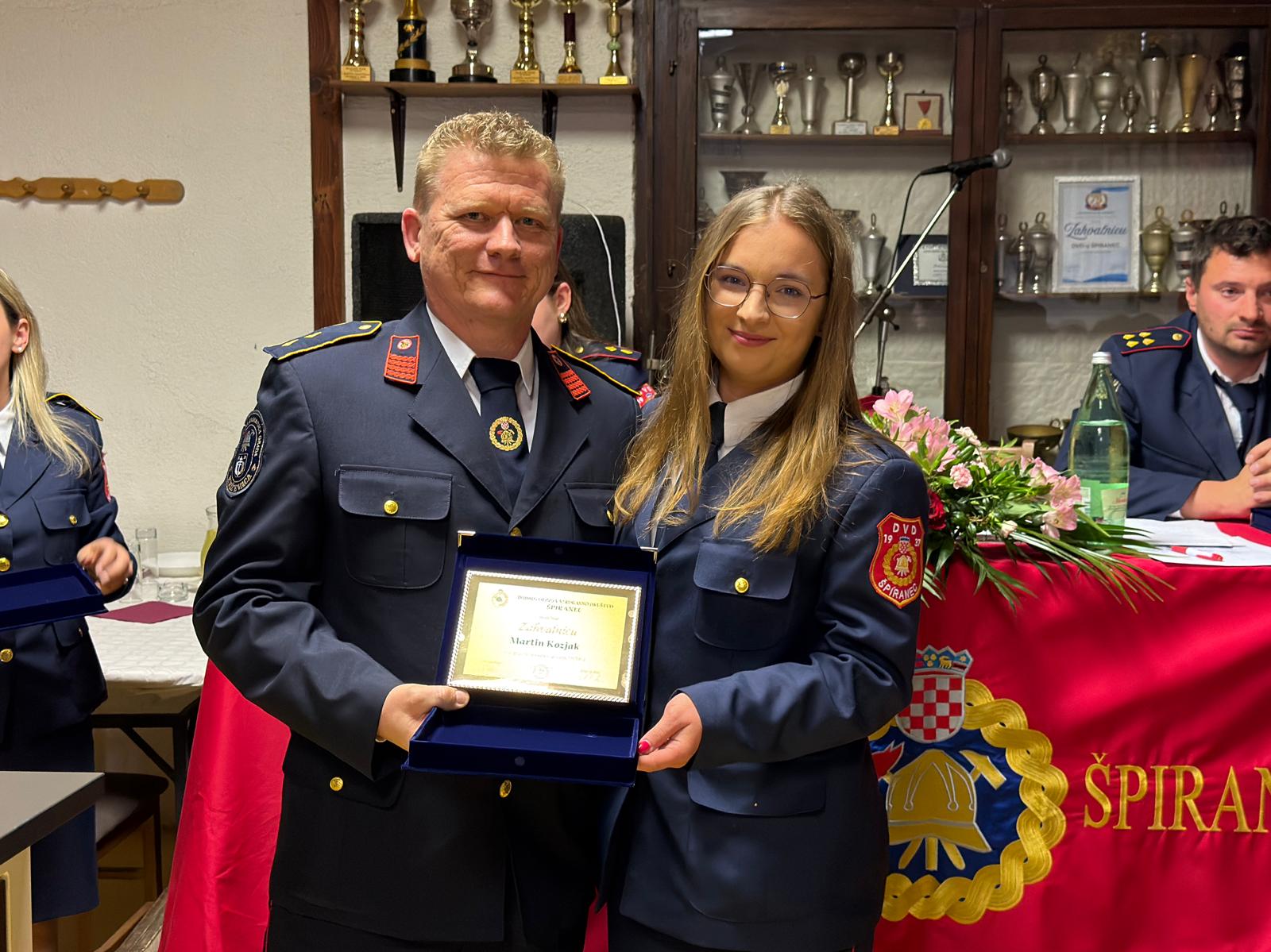 whatsapp-image-2026-04-19-at-152626-21