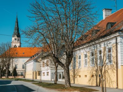 kuce-i-katedrala